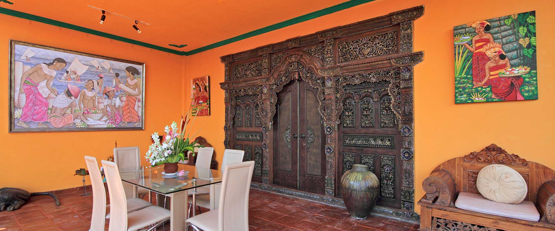 Architecture and decoration